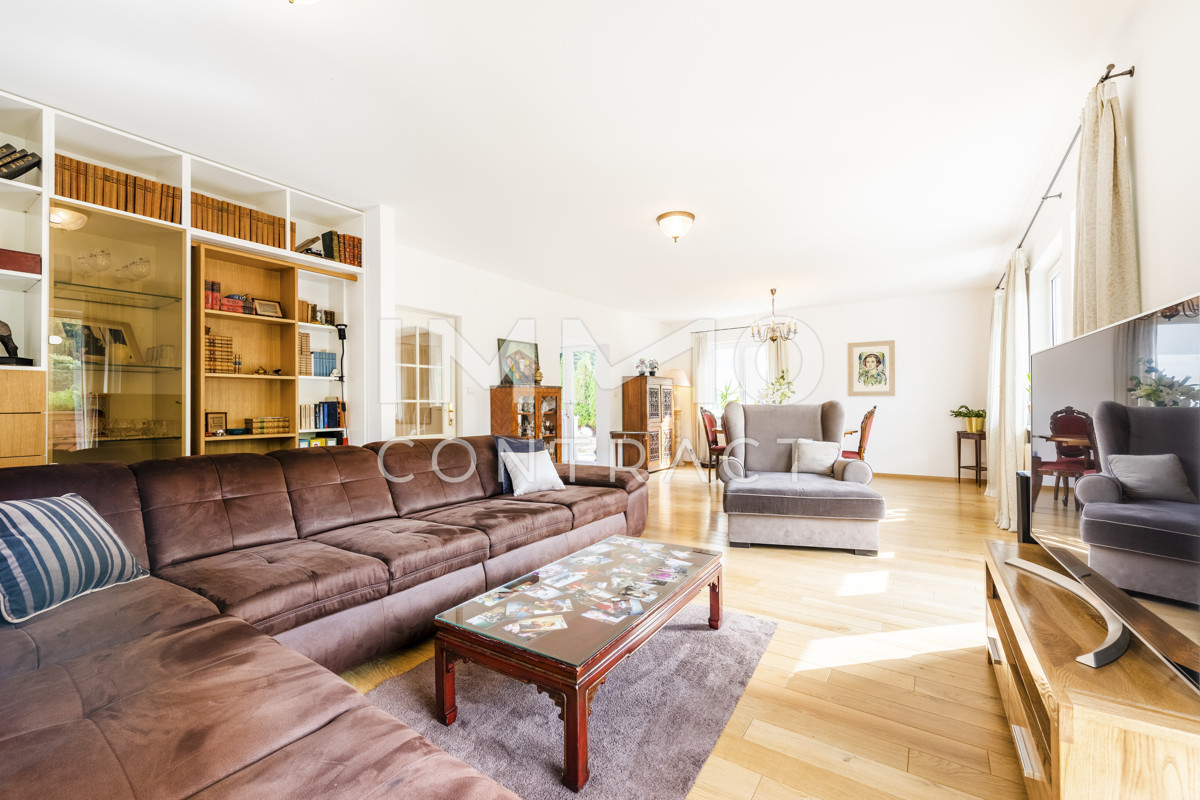 Sommer Sonne Familienspa! Perfektes Zuhause mit Eigengarten, Pool und vielem mehr! /  / 1140 Wien / Bild 5