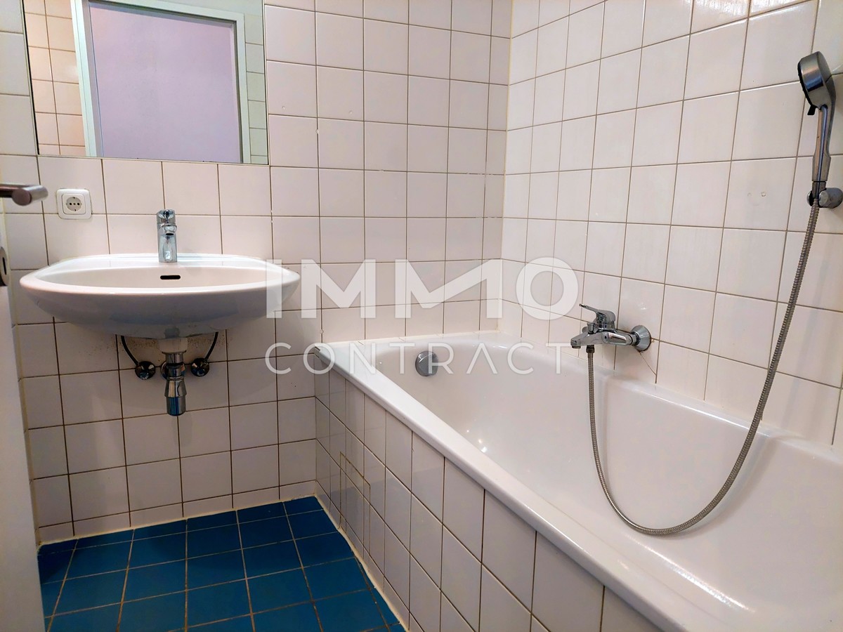 2 - Raum - Wohnung mit kleinem Wintergarten / Dachterrasse im Zentrum von Enns /  / 4470 Enns / Bild 3