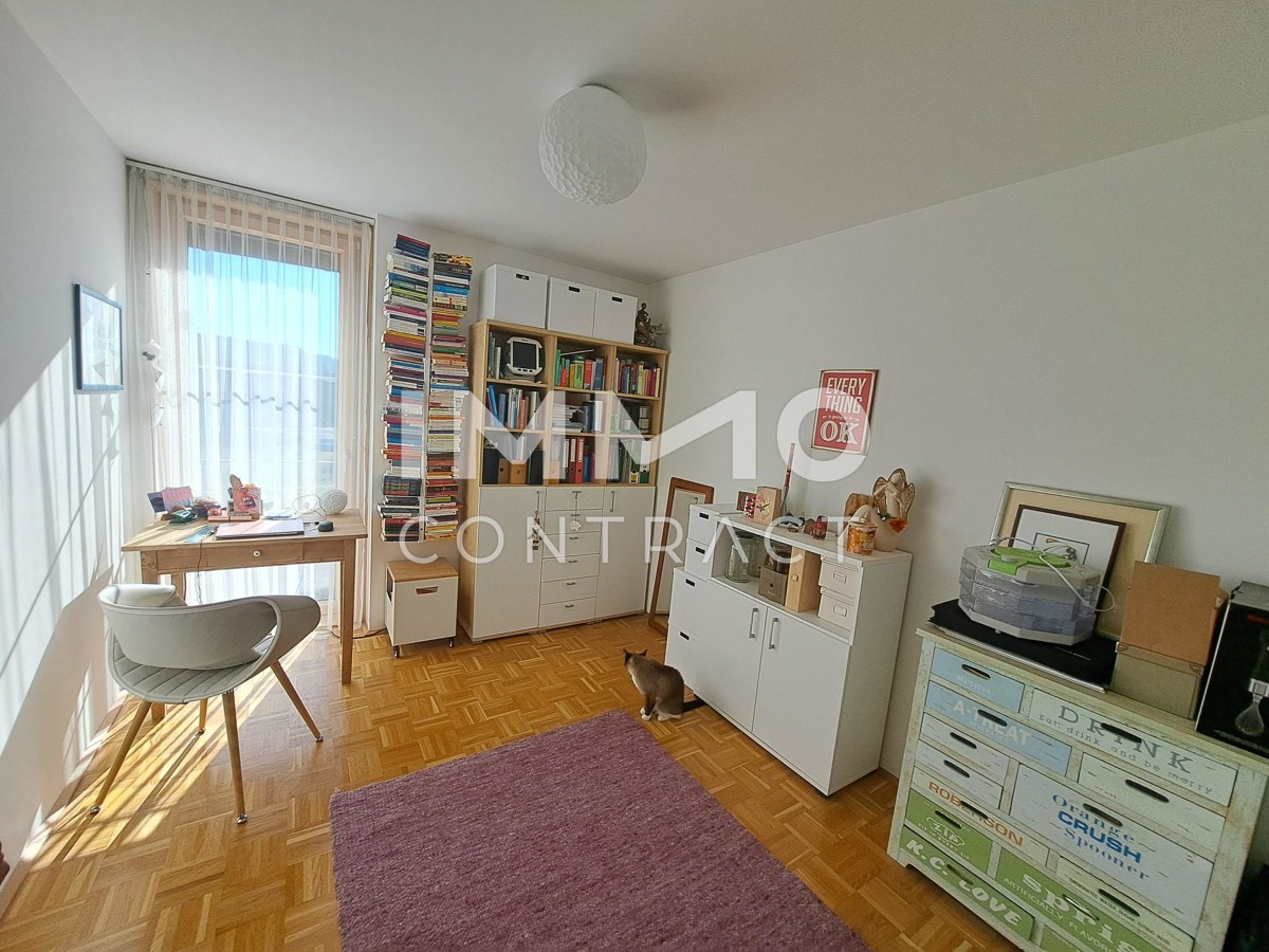 ++ Charmante 4 Zimmer Eigentumswohnung mit 2 Tiefgaragenpltze in der Solarcity in Linz ++ /  / 4030 Linz / Bild 8