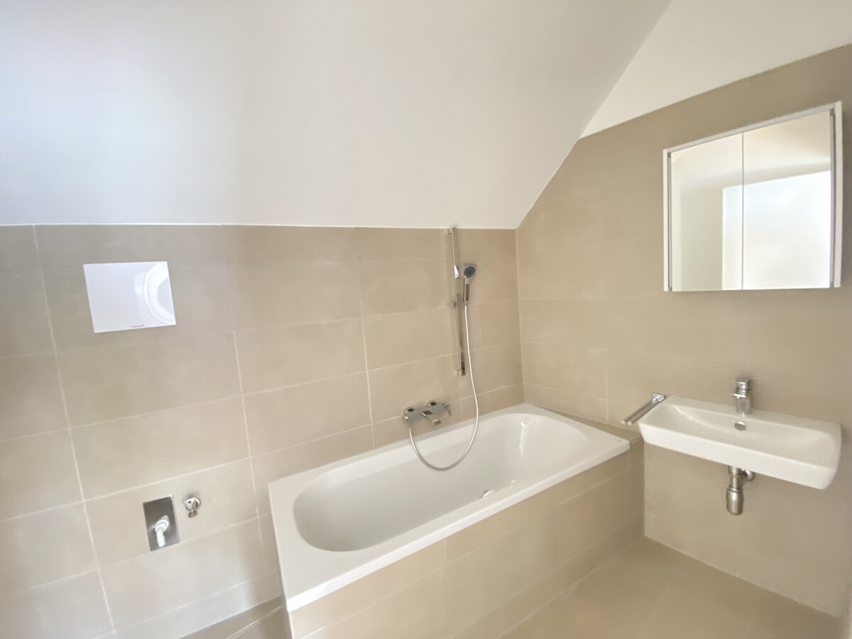 Sonnige 2 Zimmerwohnung mit Dachterrasse - 1 bedroom Apartment with terrace  TRAUM ERSTBEZUG /  / 1110 Wien / Bild 7