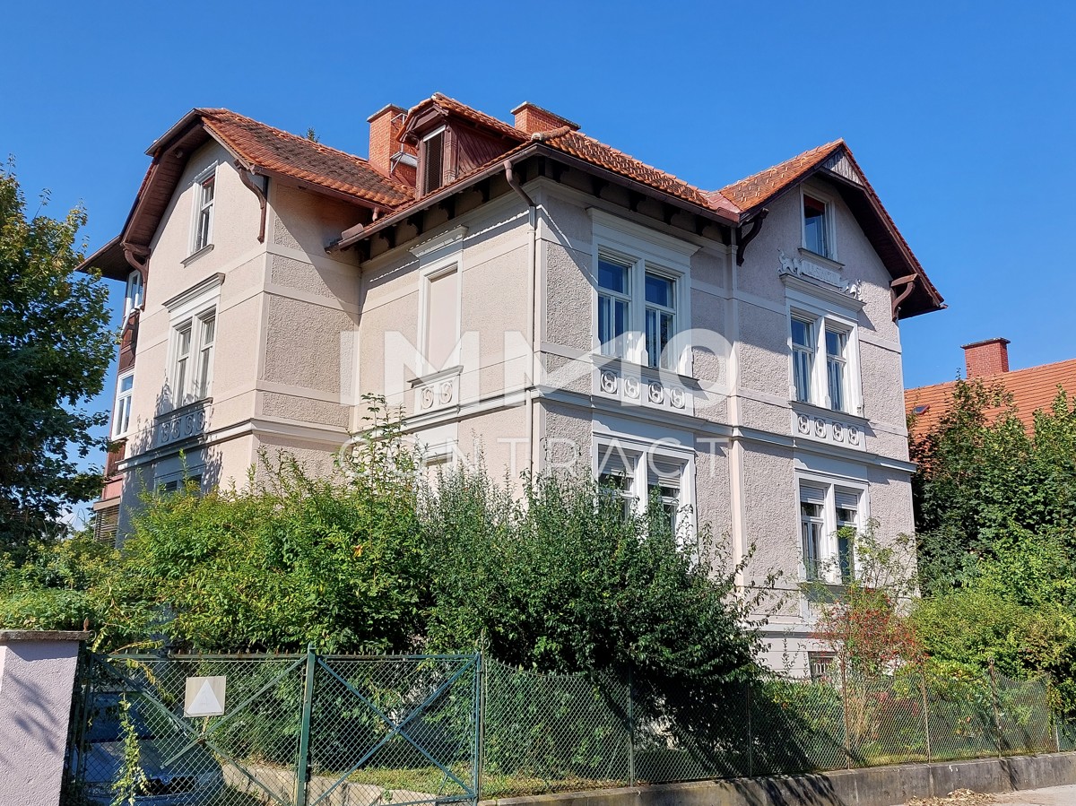 KLASSISCHER ALTBAU AM FUSSE DES RUCKERLBERGES  NAHE SCHILLERPLATZ INKL. GARTENNUTZUNG