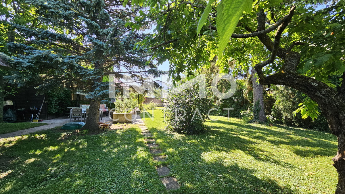Parkhnliches, groes, traumhaftes Grundstck mit Altbestand in ruhiger Ortsrandlage /  / 2332 Hennersdorf / Bild 4