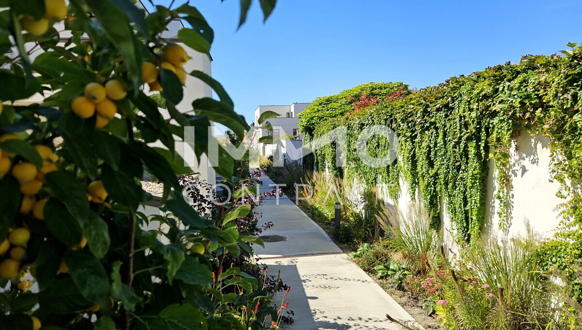 Stylische, grozgige 2-Zimmer-Dachgeschoss-Wohnung mit 23 m2 Sdterrasse - Provisionsfrei! /  / 2333 Leopoldsdorf / Bild 1