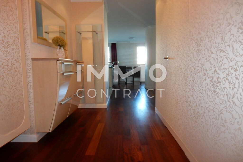 Voll mblierte 3 Zimmer Wohnung mit
Loggia, Pool, Sauna, Terrasse und
Fitnessstudio am Wienerberg! /  / 1100 Wien / Bild 4