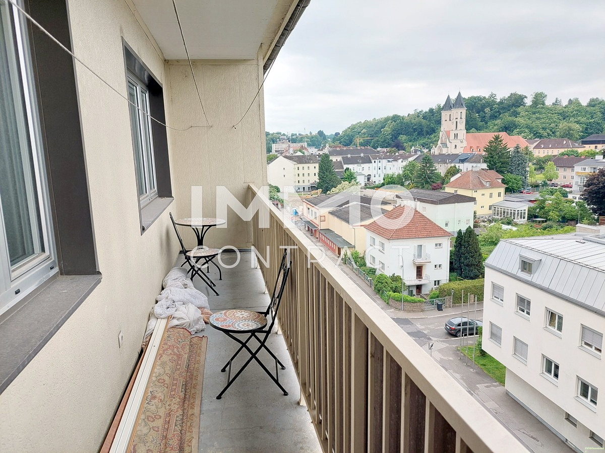 Sanierte 2-Raum - Wohnung mit Loggia und Lift im Stadtzentrum von Amstetten 67 m /  / 3300 Amstetten / Bild 1