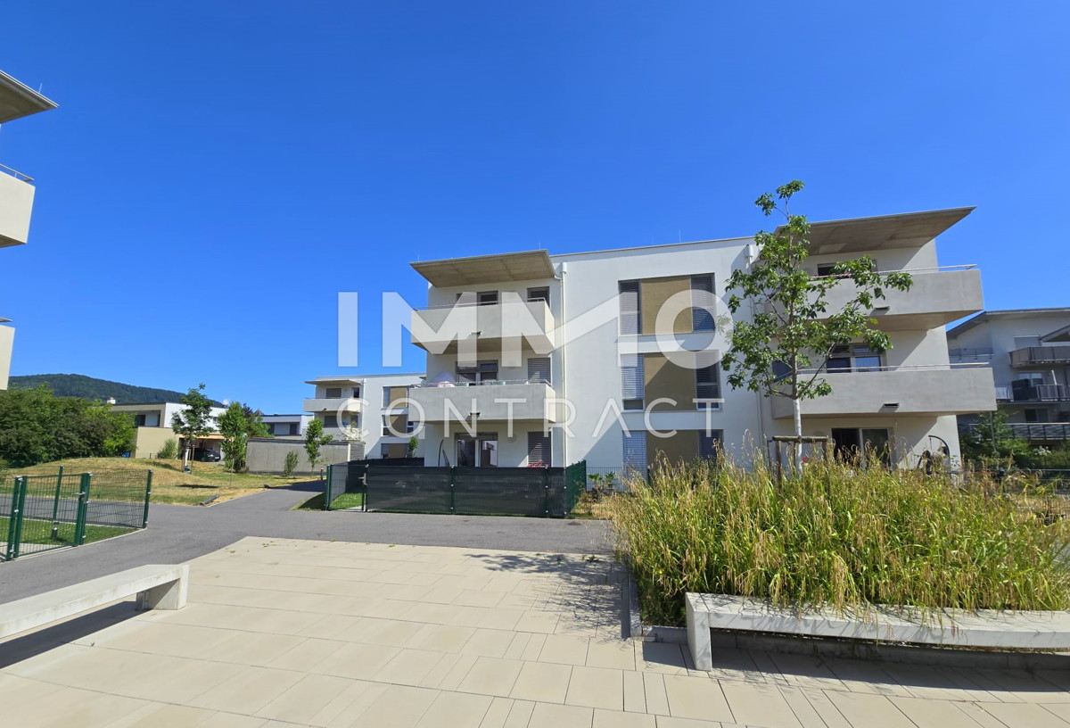 Neuwertige 2 Zimmer Wohnung mit groem BALKON - Gradnerstrae  186 C  - Top 16c