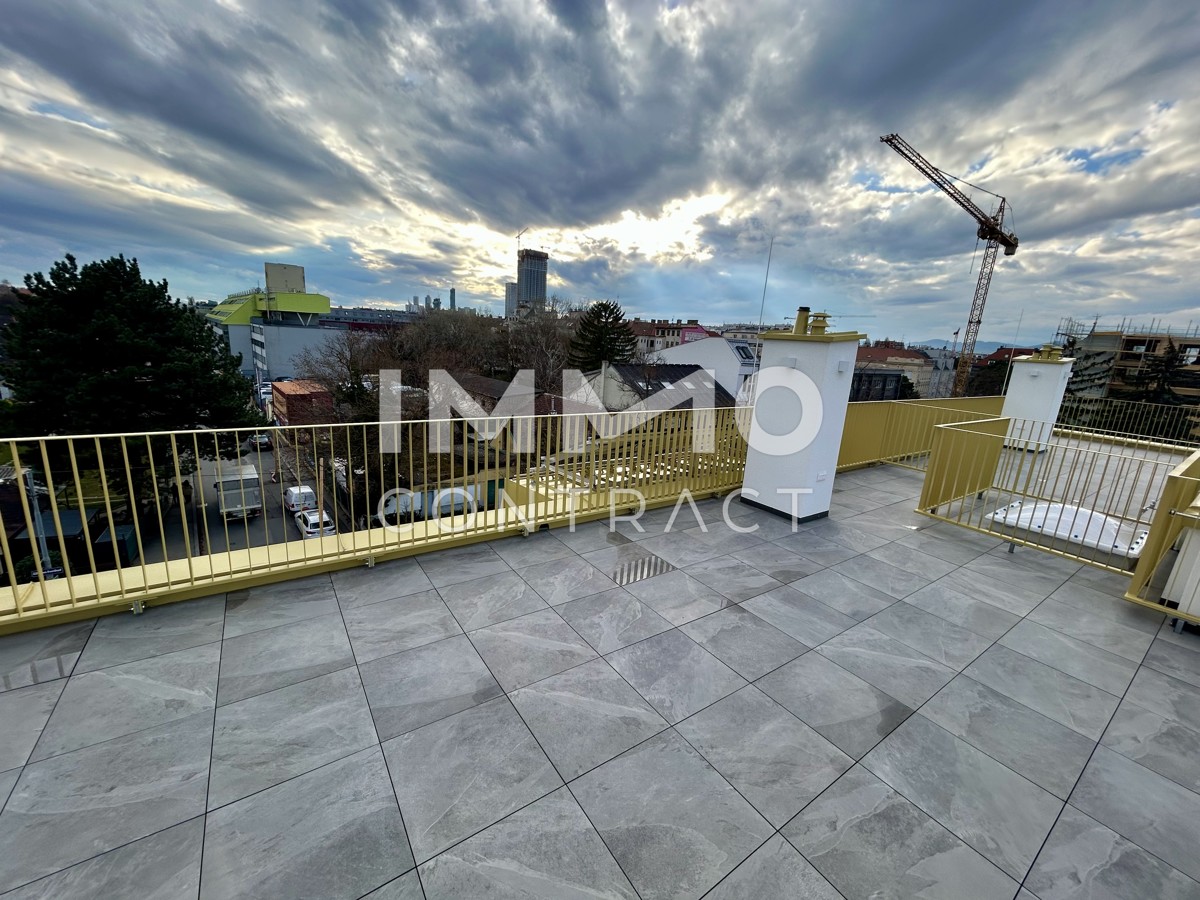 Dachterrassenwohnung mit Mglichkeit fr Whirlpool! 3-Zimmer! U1 Kagraner Platz! /  / 1220 Wien / Bild 0