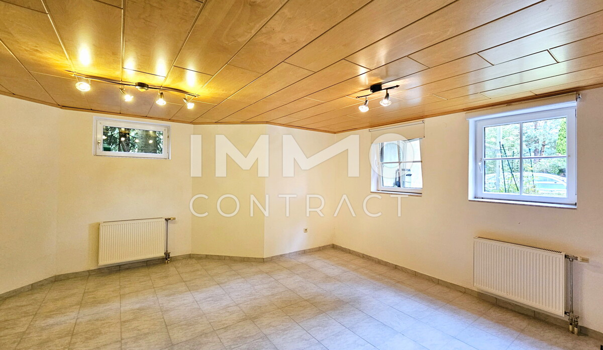 Familienfreundliches, lichtdurchflutetes  Traumhaus: 4 Schlafzimmer, Pool, Sauna und Gartenidylle /  / 3012 Wolfsgraben / Bild 1