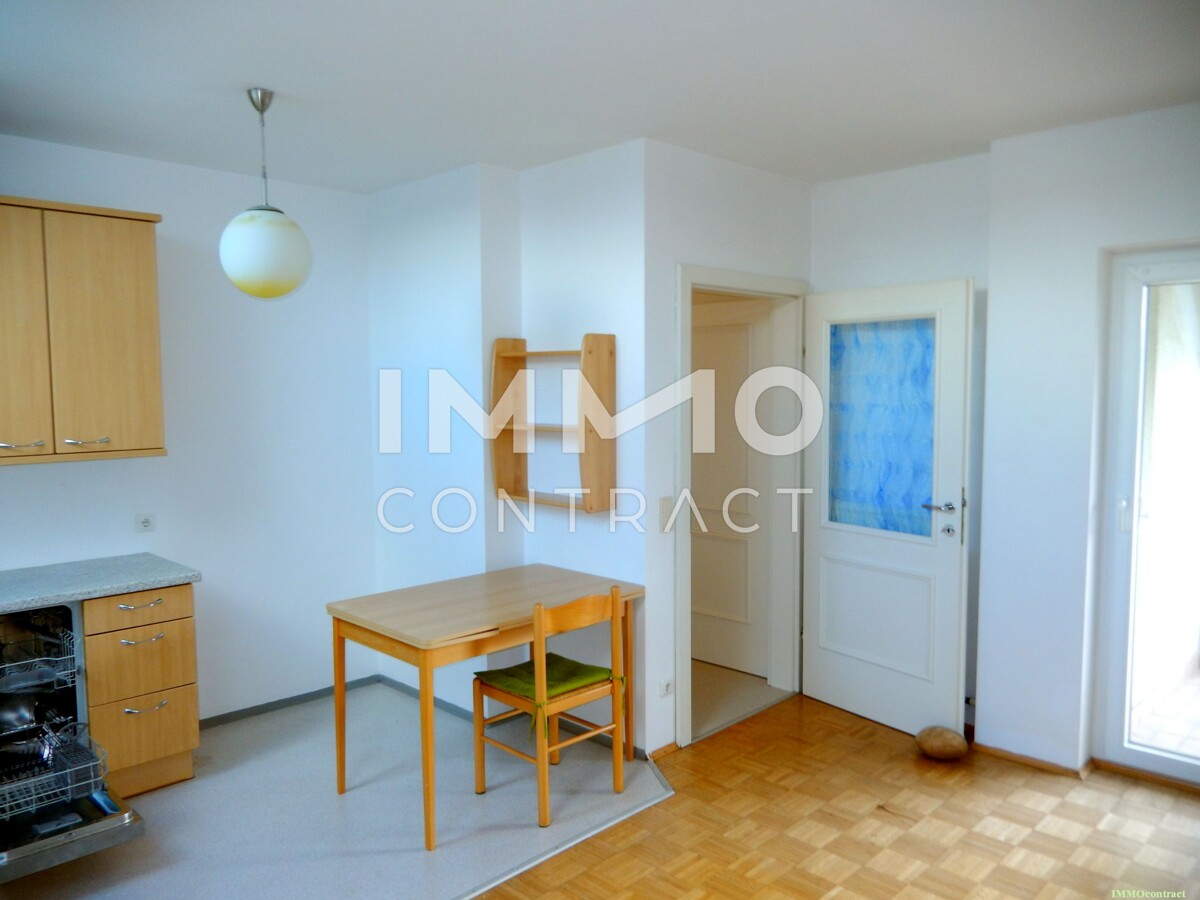 52m - sonnige Wohnung mit Loggia in Amstetten /  / 3300 Amstetten / Bild 2