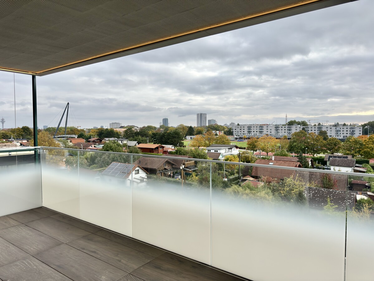 NEW! 4. Stock mit 20m2 Balkon und Weitblick! Provisionsfrei: Luxuris Wohnen - Laxenburger Strae /  / 1100 Wien, Favoriten / Bild 1