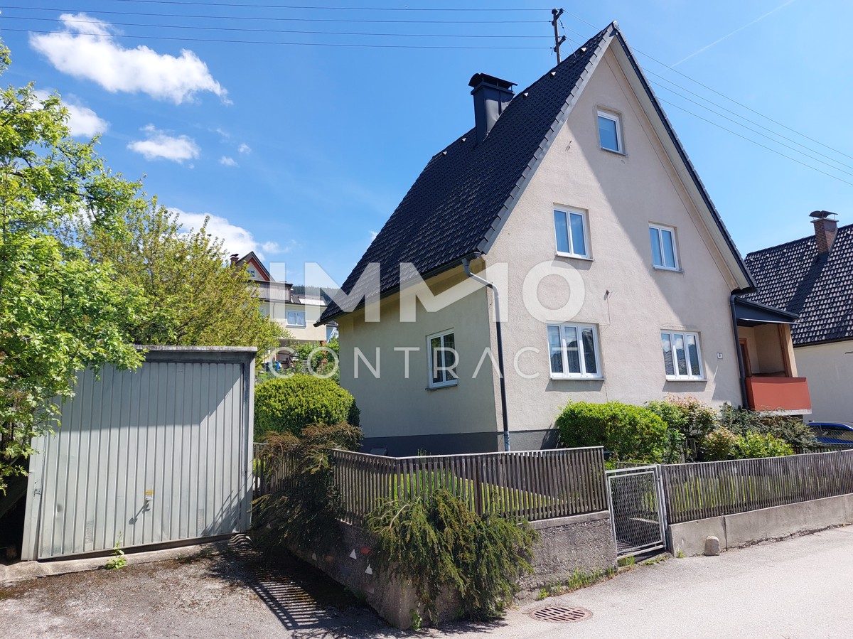 GROSSZGIGES FAMILIENHAUS IN GUTER WOHNLAGE /  / 8680 Mrzzuschlag / Bild 1