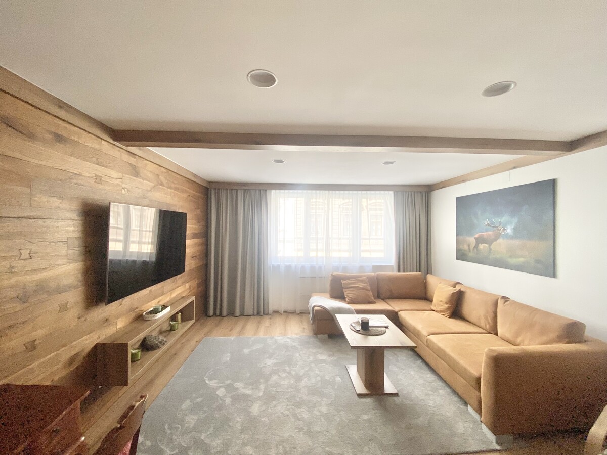 Perfekt + Hochwertig ! 2 Zimmer Wohnung + separater Kche und Essplatz. Furnished 1 bedroom next  U1 /  / 1100 Wien / Bild 2