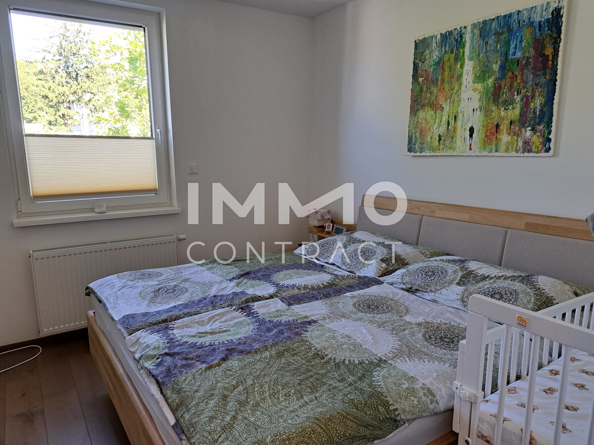 AUERGEWHNLICHE DACHGESCHOSSWOHNUNG mit XL- Terrasse und XL Garagenplatz- Topzustand- Top Preis in 1130 Wien ! /  / 1130 Wien / Bild 7