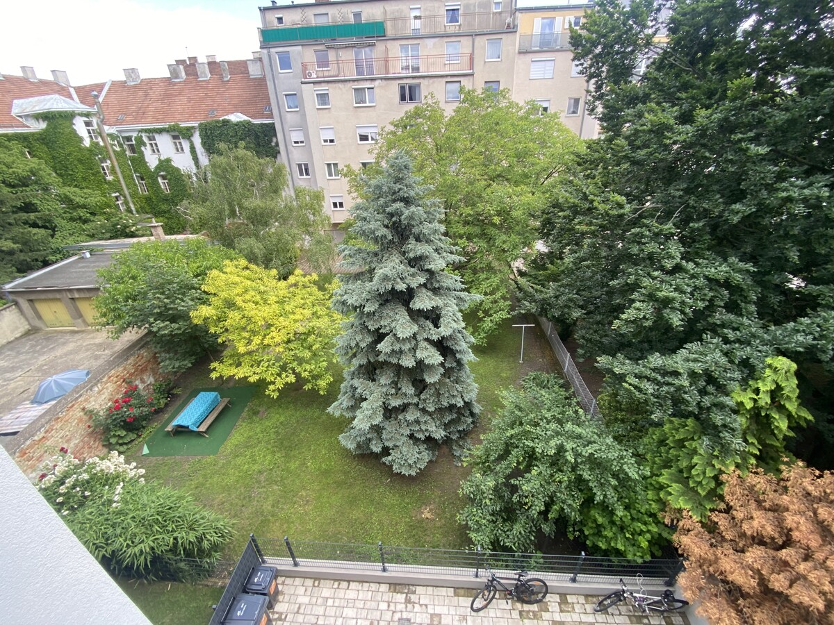 GRNBLICK  - Balkonwohnung mit 3 Zimmer - Altbau reloaded mit Wrmepumpe und Freiflche /  / 1210 Wien / Bild 2