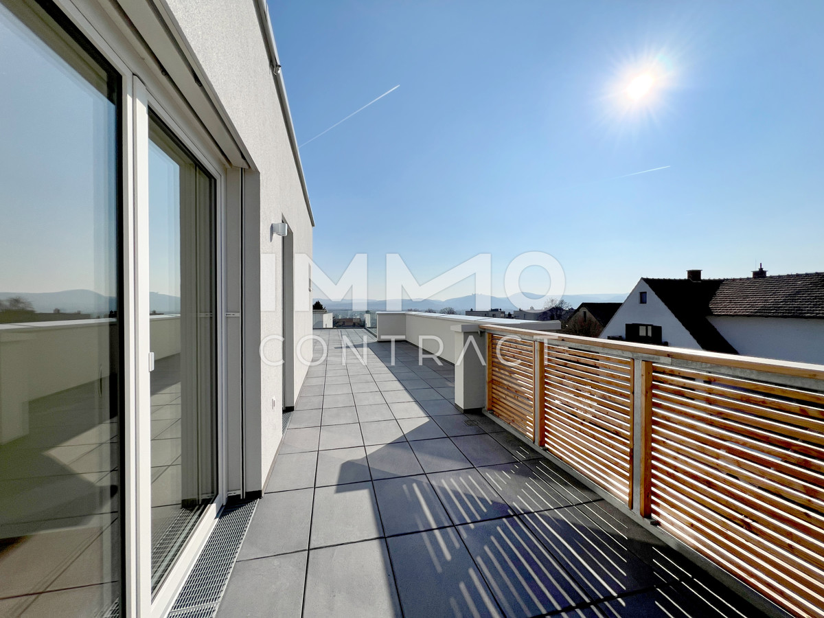 KREMSER WOHNDOMIZIL
4Zi- 104qm- Penthouse-Eigentum 
Lift, Tiefgarage, in beliebter Grünruhelage