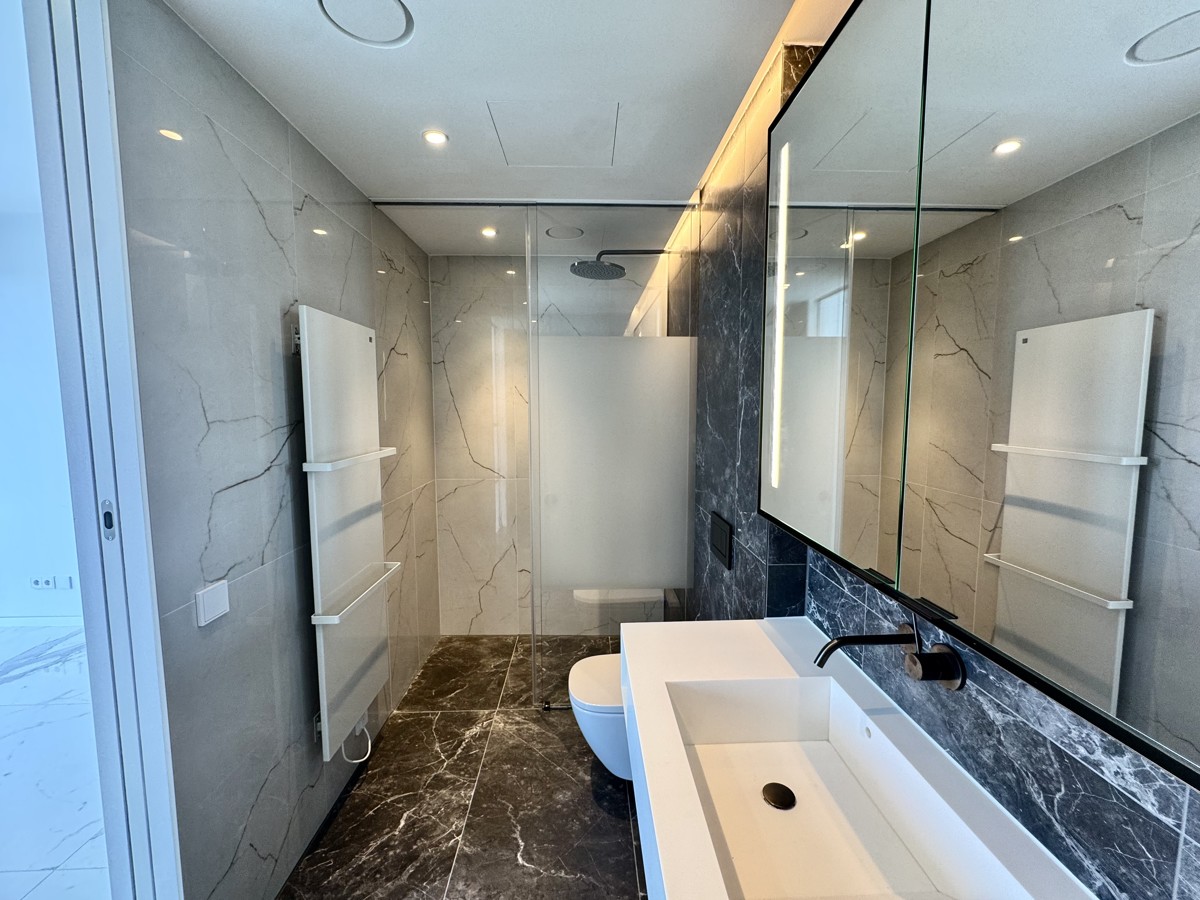 Luxus Leben Am Wasser - inkl. Kche, Pool und Wellness Bereich /  / 1220 Wien / Bild 15