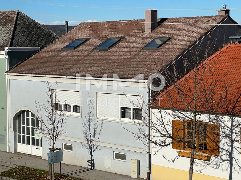 Schnell kaufen,bevor es jemand Anderer tut -Gepflegtes Wohnhaus mit Dachgeschossausbau in Seenhe /  / 7064 Oslip / Bild 1