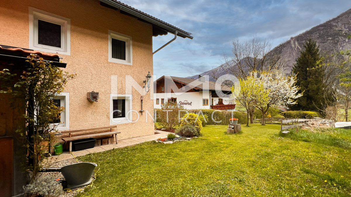Charaktervolles Mehrparteienhaus /  / 9782 Nikolsdorf / Bild 2