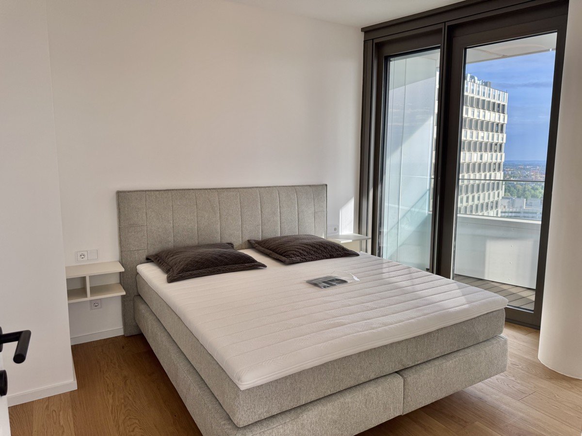 DANUBEFLATS - 45m2 Balkon inkl. Mblierung, Pool und Wellness Bereich - U1 vor der Tre! LUXUS LEBEN AM WASSER /  / 1220 Wien / Bild 7