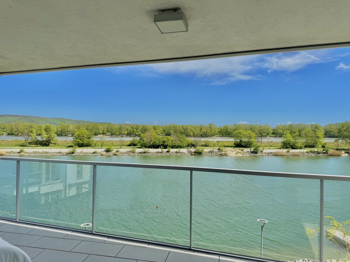 Weg von der Hitze! Das Herzstck! Urlaubsfeeling - Luxus Living direkt am Wasser /  / 1190 Wien / Bild 1
