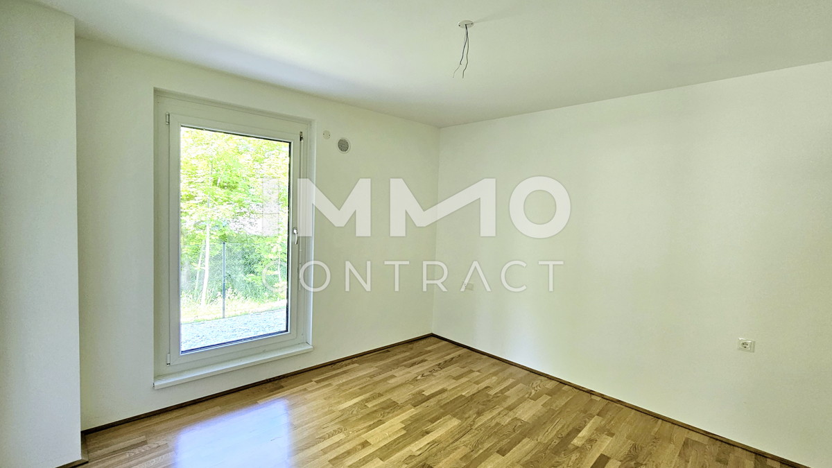 Sdgarten in Ruhelage: Provisionsfreie 4-Zimmer-Wohnung, 2 Bdern, Eigengarten mit Grnblick /  / 2700 Wiener Neustadt / Bild 4