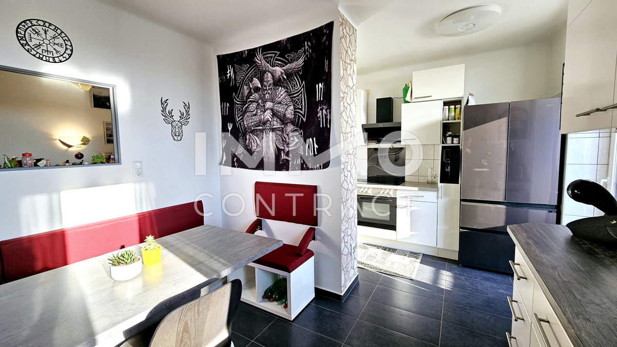 Lichtdurchflutete, groe 3-Zimmer-Wohnung mit Balkon und Garage in attraktiver Lage /  / 2700 Wiener Neustadt / Bild 7