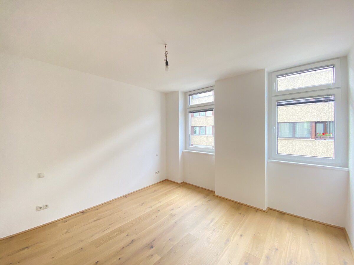 BALKON mit Grnblick - 3 Zimmer Wohnung Nhe Aupark - 2 bedroom Apartment with balcony /  / 1210 Wien / Bild 3