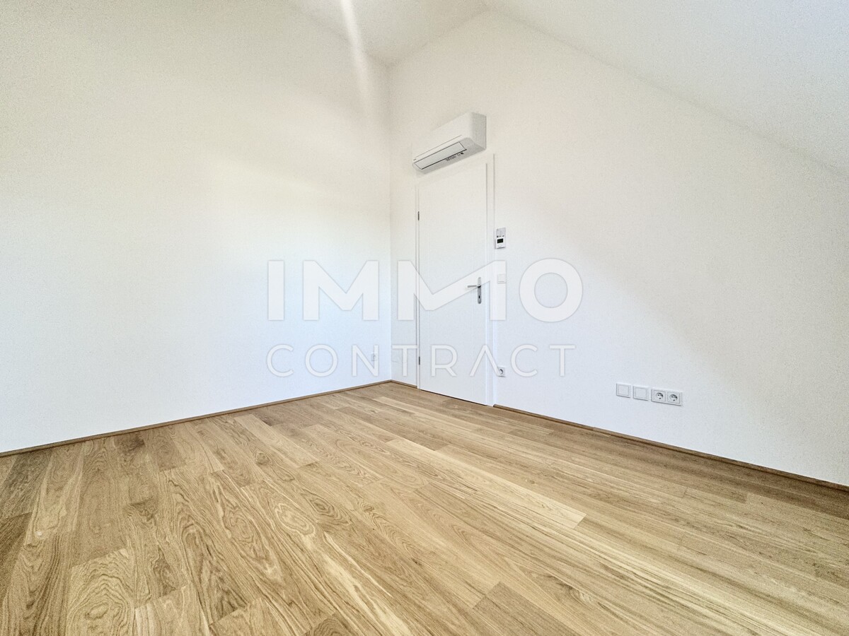 lichtdurchflutete 4-Zimmer-Penthousewohnung mit Balkon in Hietzing /  / 1130 Wien / Bild 4
