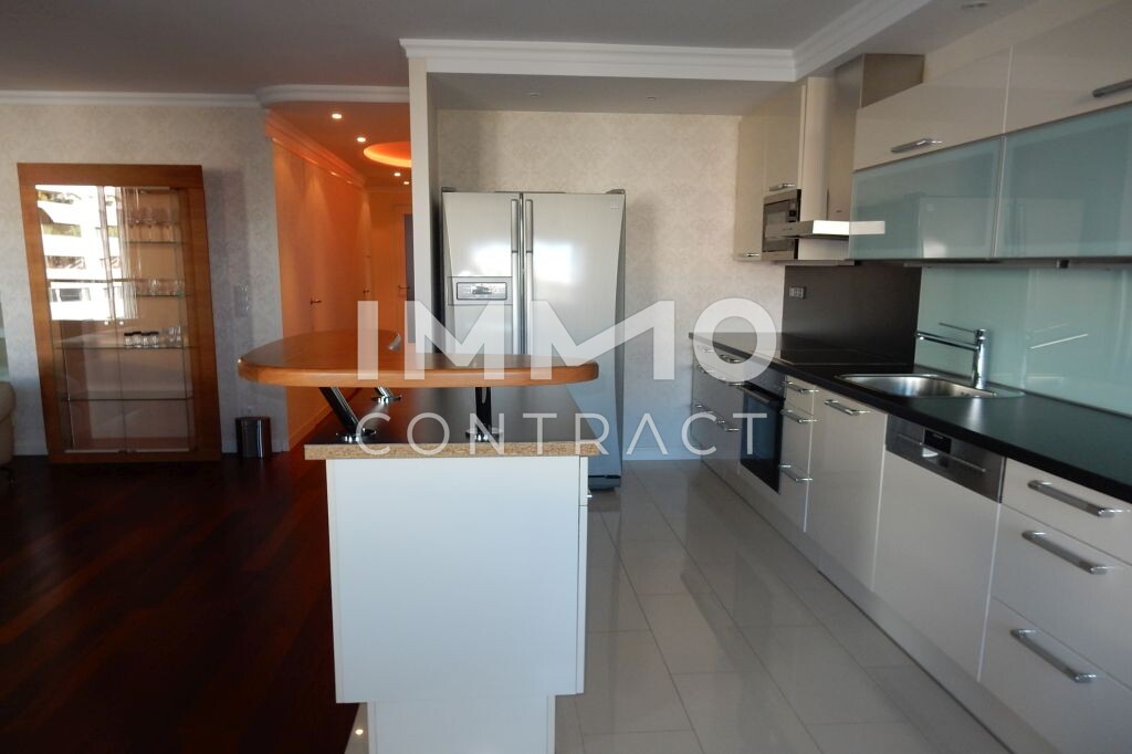 Voll mblierte 3 Zimmer Wohnung mit
Loggia, Pool, Sauna, Terrasse und
Fitnessstudio am Wienerberg! /  / 1100 Wien / Bild 3