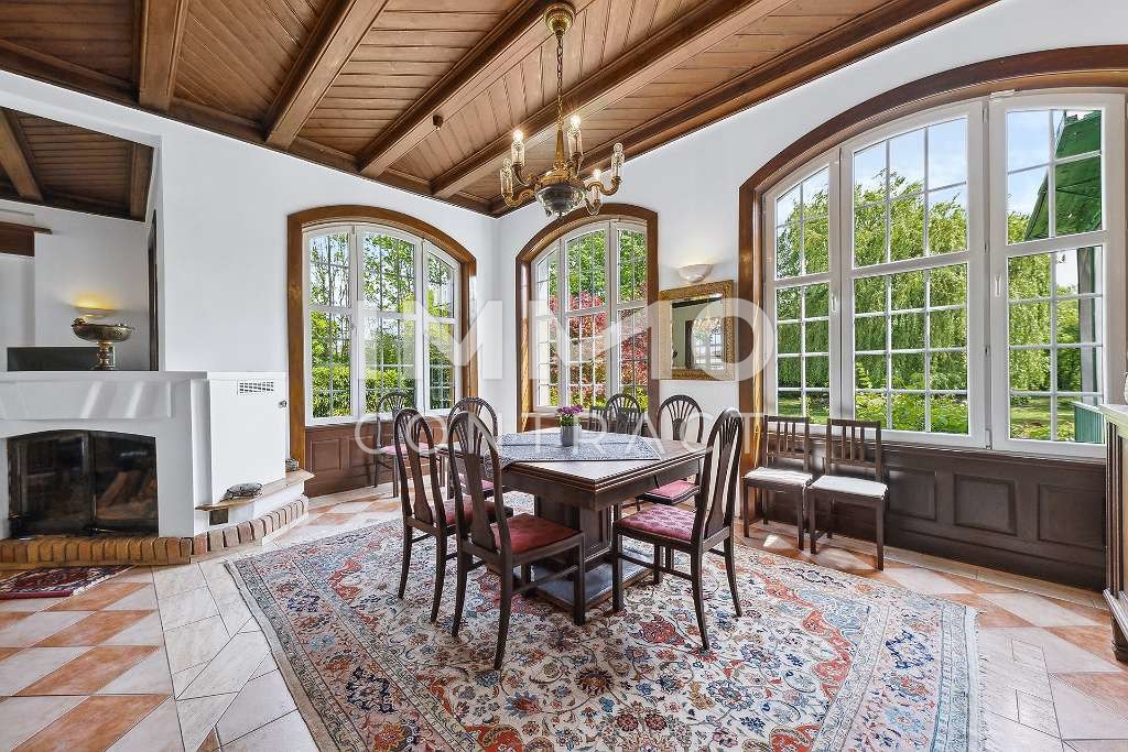 Traumvilla 30 min. von Wien: 2.000 m Grundstck - luxuriser Wohnkomfort & idyllische Naturkulisse /  / 2434 Gtzendorf an der Leitha / Bild 1