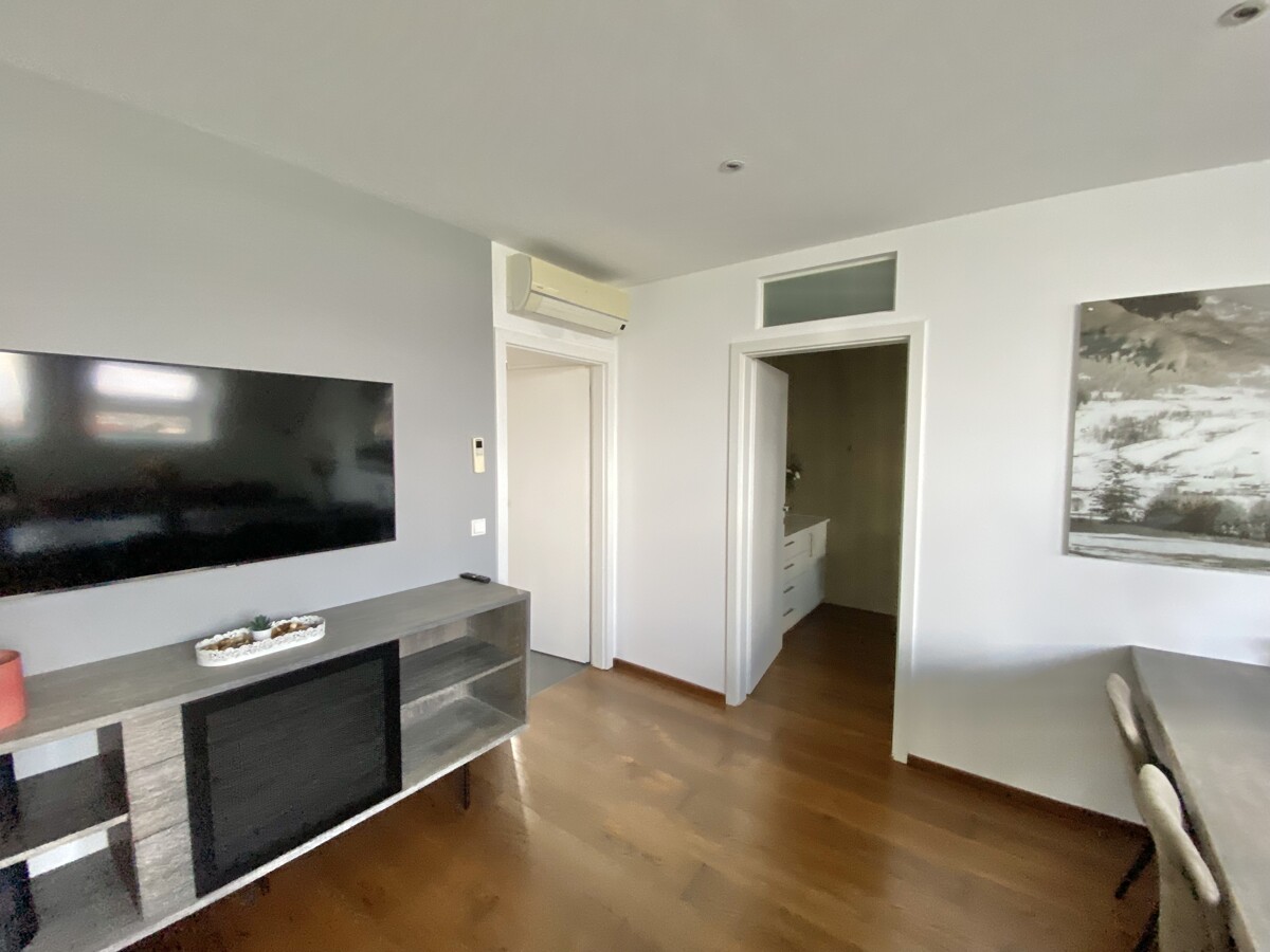 Wunderschne Dachgeschowohnung mit Terrasse - DREAM  2 bedroom rooftop apartment + terrace /  / 1100 Wien / Bild 3