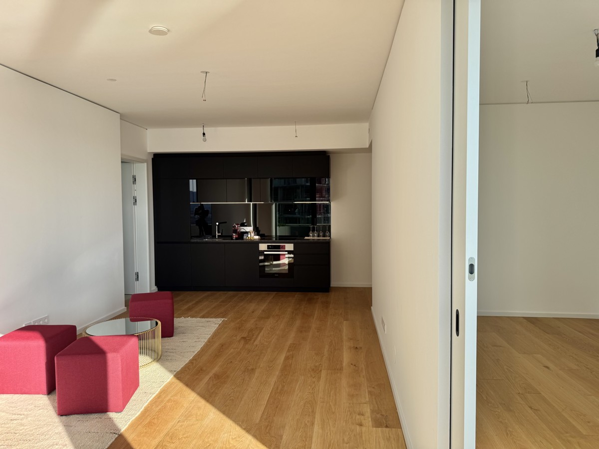 DANUBEFLATS. NEU - 30. Stock! Einmalig - Groe 2 Zimmer Wohnung. Wie im Urlaub - Elevate your Lifestyle /  / 1220 Wien / Bild 3
