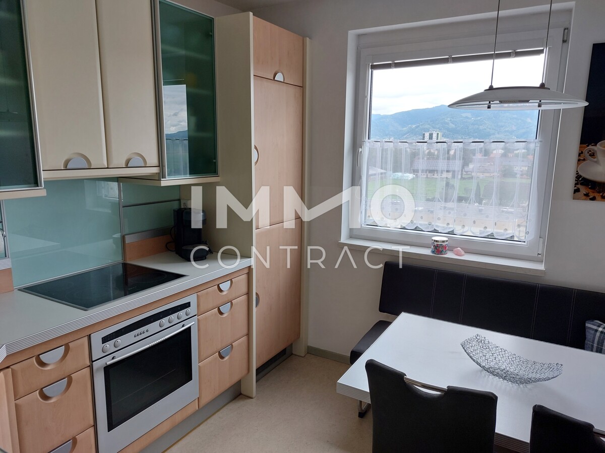 BESONDERS SCHÖNE 3 ZIMMERWOHNUNG MIT GROSSER LOGGIA UND MIT  EXKLUSIVER AUSSTATTUNG