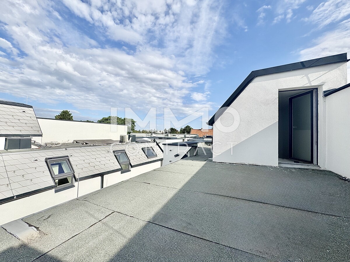 Wohnoase auf 3 Ebenen mit Dachterrasse, Balkon & kleinem Garten ? provisionsfrei!