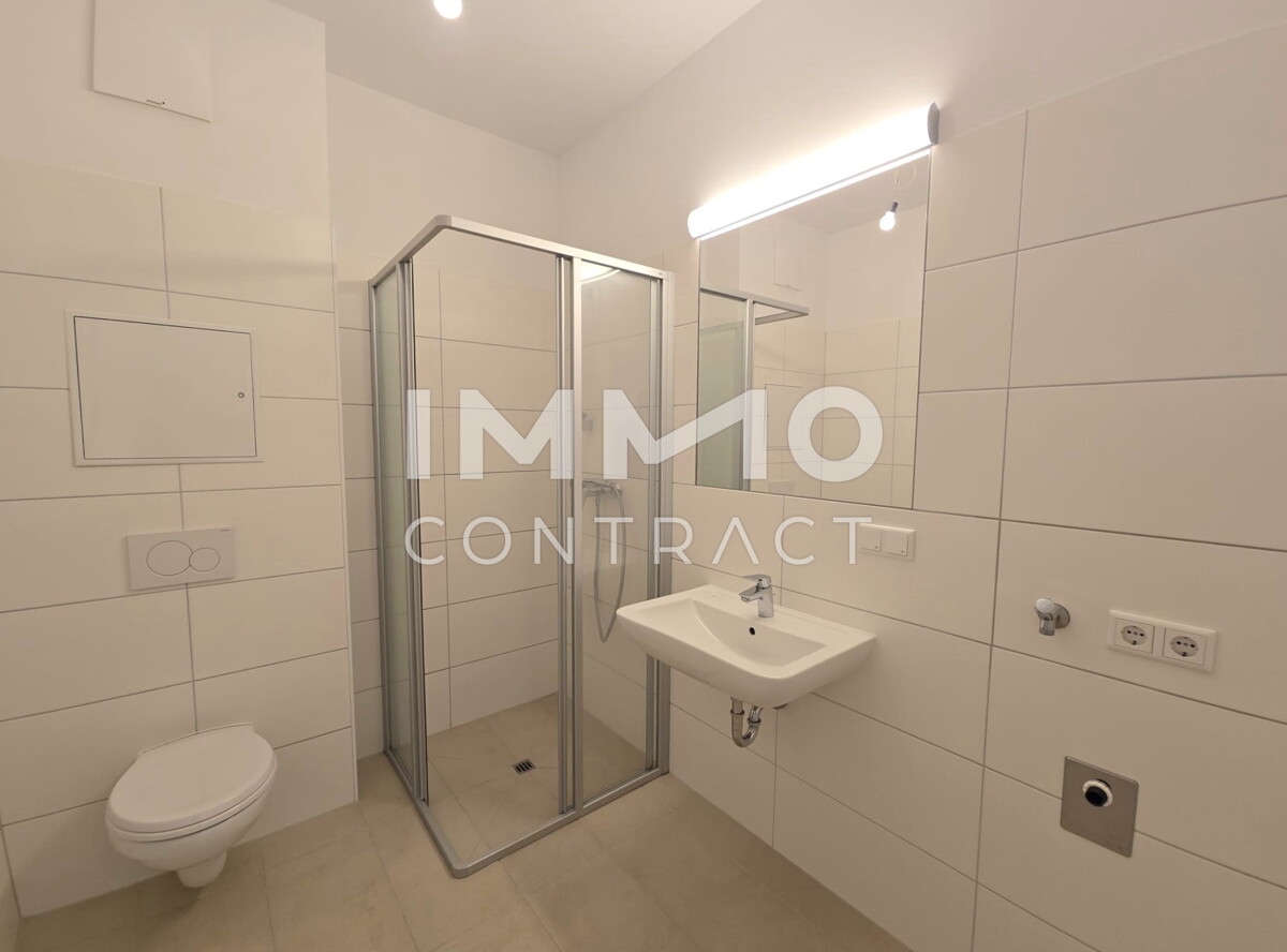 Neuwertige, gefrderte 2 Zimmer-Wohnung mit Balkon in Eggenberg -  Eckertstrae 56a - Top 12 /  / 8020 Graz / Bild 0