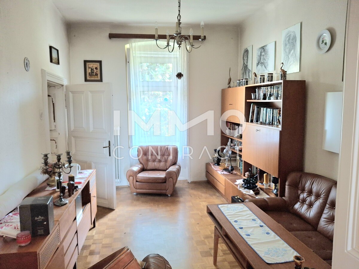 Schnes Haus mit groem Garten und Erweiterungsmglichkeiten /  / 7432 Oberschtzen / Bild 0