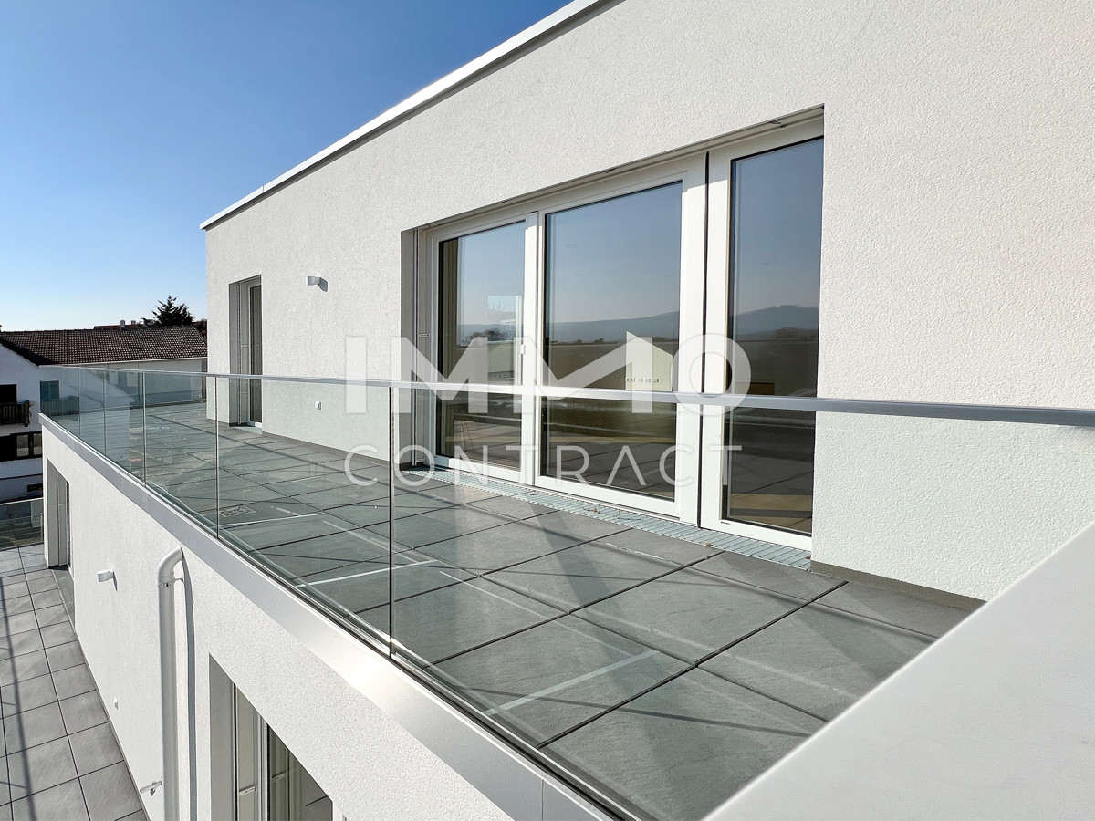 KREMSER WOHNDOMIZIL
4Zi- 104qm Penthouse - Eigentum, Lift, Tiefgarage, in beliebter Grünruhelage