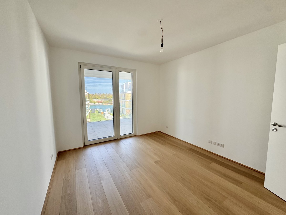 WIE IM URLAUB - Von Der Sonne Geksst!  - direkt am Wasser, LUXURY LIVING /  / 1190 Wien, Dbling / Wien 19., Dbl / Bild 2