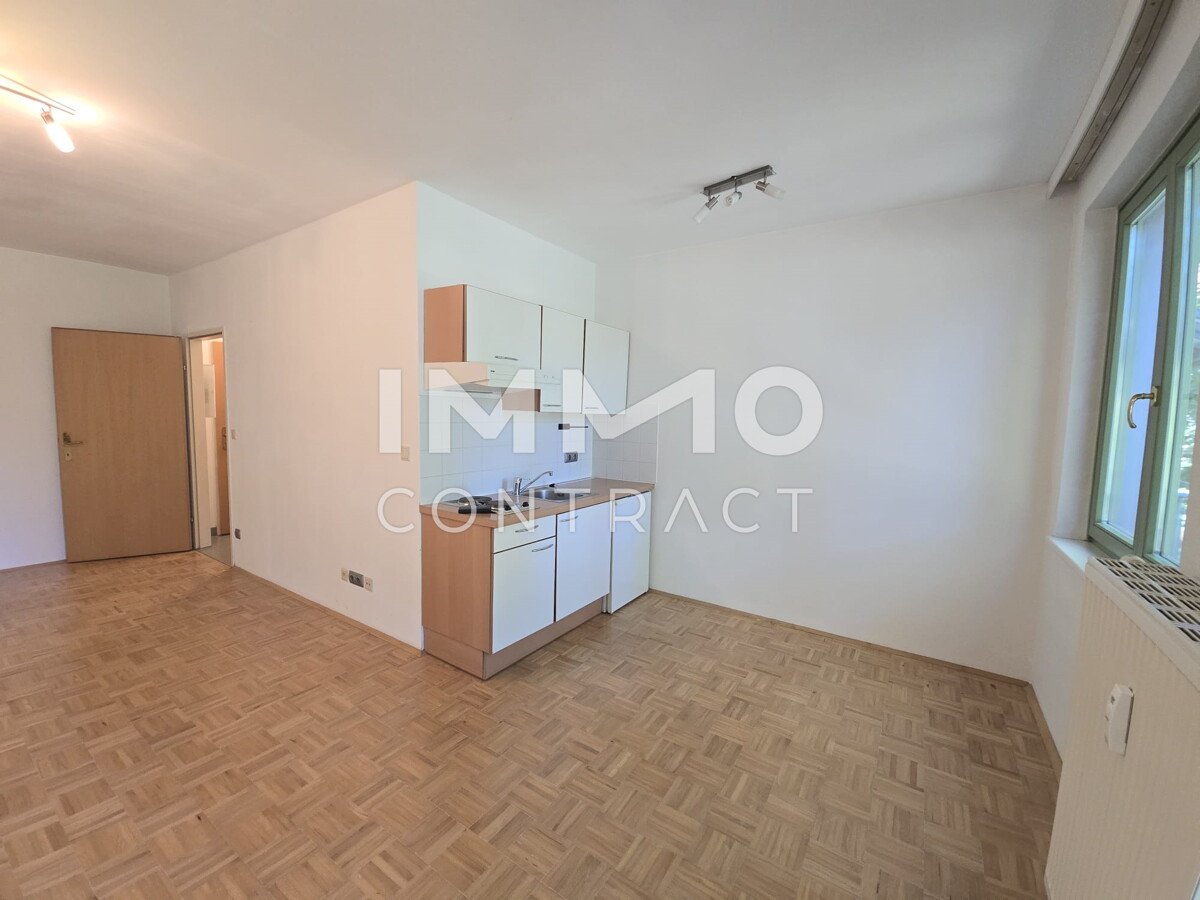 SINGLE-HIT:  Schne Klein-Wohnung bei der KF-UNI mit Balkon  - Heinrichstrae 47b Top 18B /  / 8010 Graz / Bild 4