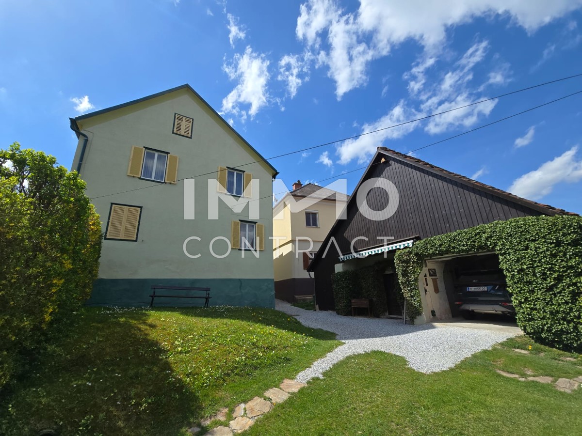 Grozgiges Mehrfamilienhaus in Pllau
