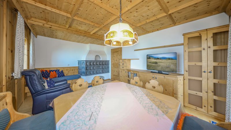 Charmantes Tirolerhaus in traumhafter Aussichtslage /  / 6112 Wattens / Bild 5