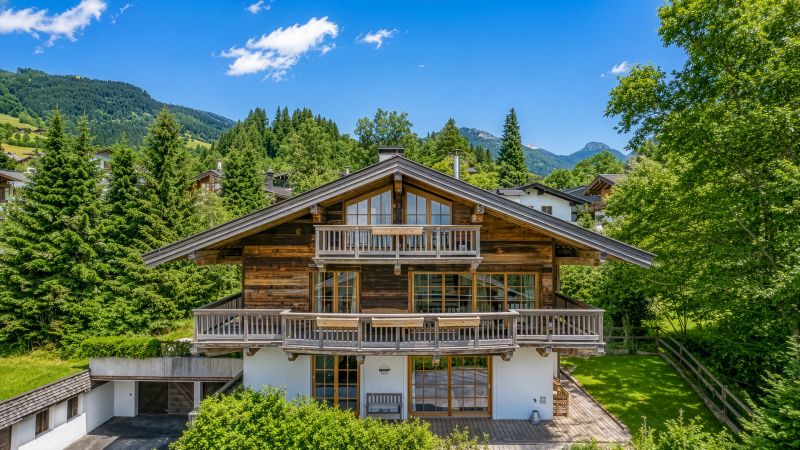 Exklusive Gartenwohnung in absoluter Top-Ruhelage auf der Bichlalm / / 6370 Kitzbühel / Bild 0