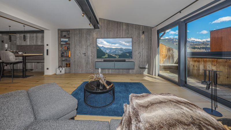 Exklusive Dachgeschosswohnung in Zentrumslage / / 6370 Kitzbühel / Bild 0