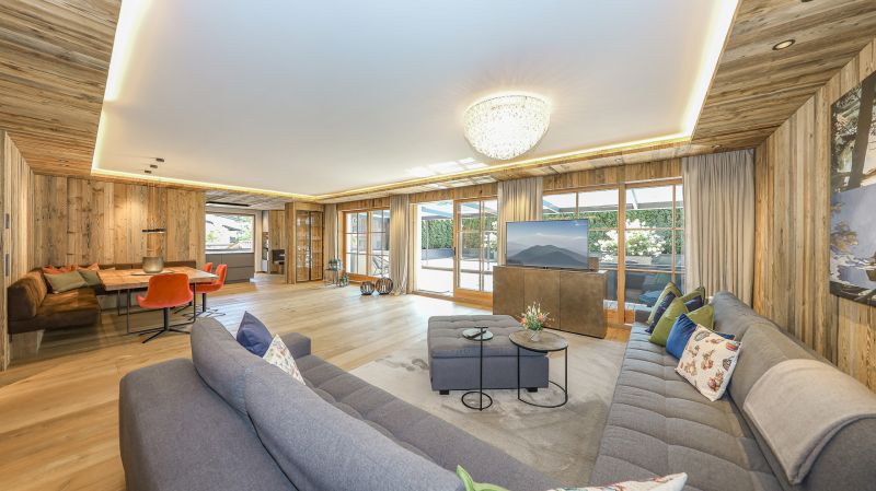 Luxuswohnung mit Pool in zentraler Toplage /  / 6370 Kitzbhel / Bild 1