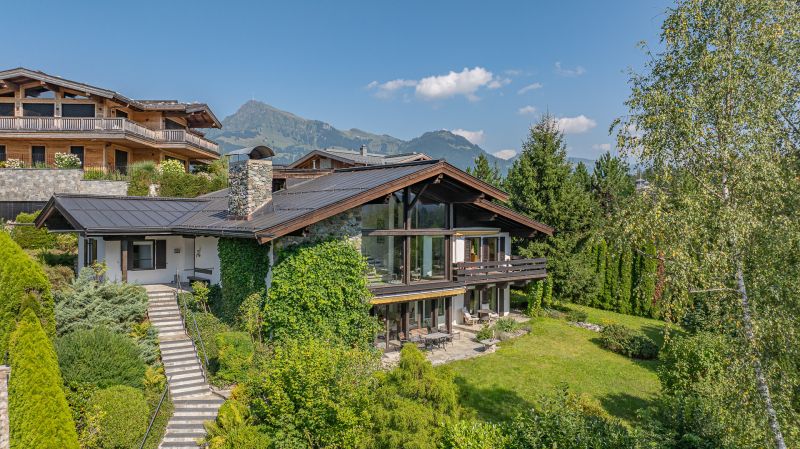 Landhausvilla in einmaliger Aussichtslage /  / 6370 Reith bei Kitzbhel / Bild 2