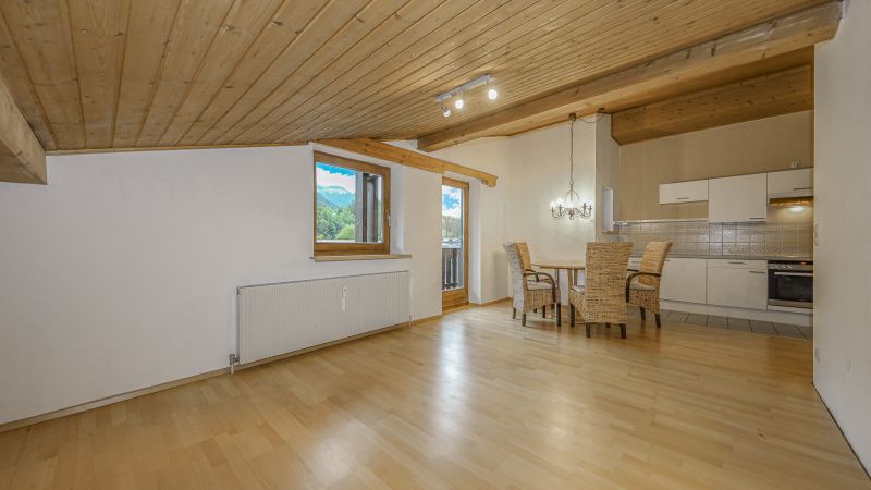 Dachgeschosswohnung mit schönem Bergblick / / 6370 Kitzbühel / Bild 4
