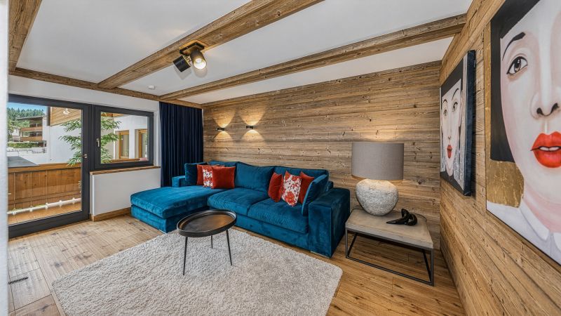 Luxuri�se Dachgeschoss-Maisonette in sonniger Ruhelage /  / 6365&nbsp;Kirchberg in Tirol / Bild 1