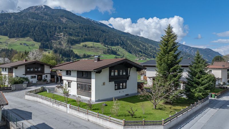 Landhaus mit Bergblick in zentrumsnaher Ruhelage /  / 5730&nbsp;Mittersill / Bild 1