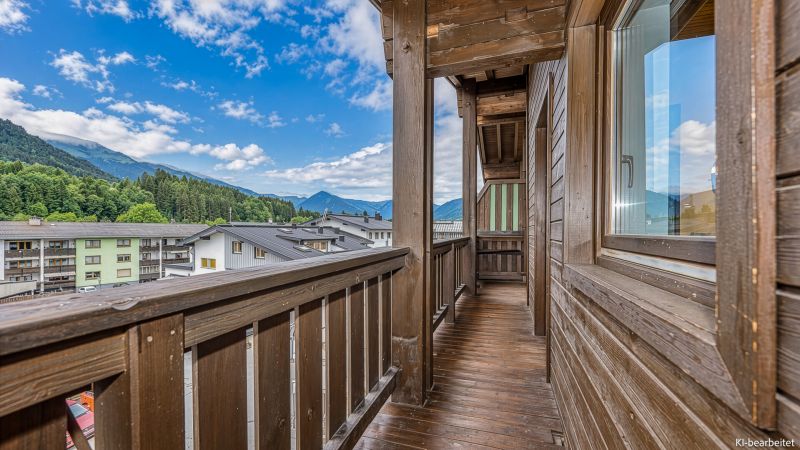 Dachgeschosswohnung mit schönem Bergblick / / 6370 Kitzbühel / Bild 9