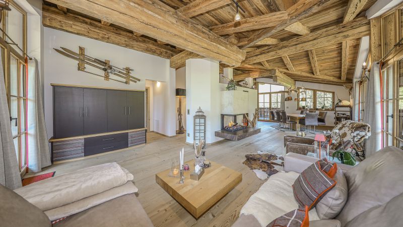 Luxusvilla mit Kaiserblick in sonniger Alleinlage /  / 6351&nbsp;Scheffau am Wilden Kaiser / Bild 1